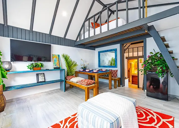 Saunders 2Bd Beach Cottage